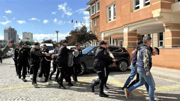 Kastamonu'da Yasa Dışı Bahis Operasyonu: 700 Milyon TL Gelir Elde Eden Şebeke Çökertildi