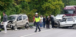 İnebolu Yolunda Korkutan Kaza: 1’i Bebek 7 Kişi Yaralandı