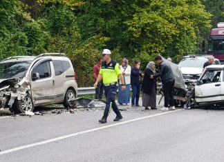 İnebolu Yolunda Korkutan Kaza: 1’i Bebek 7 Kişi Yaralandı
